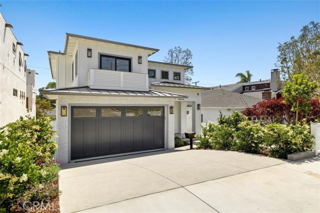 3002 Laurel Avenue, Manhattan Beach, California 90266, 5 Bedrooms Bedrooms, ,5 BathroomsBathrooms,Residential,Sold,Laurel,SB22092750