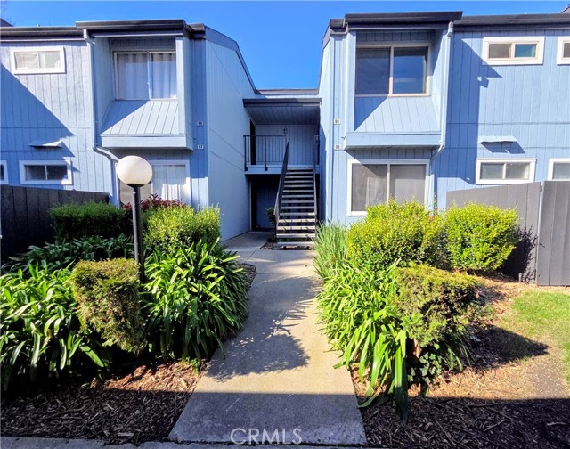 Front Image Thumbnail for CRMB26045600