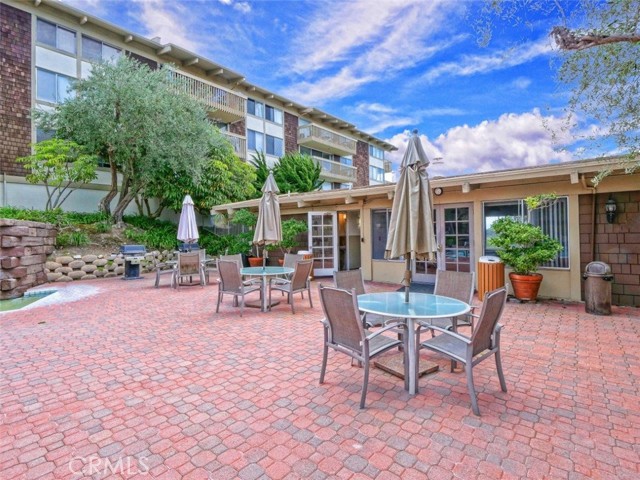 Detail Gallery Image 25 of 29 For 6526 Ocean Crest Dr #A204,  Rancho Palos Verdes,  CA 90275 - 2 Beds | 2 Baths