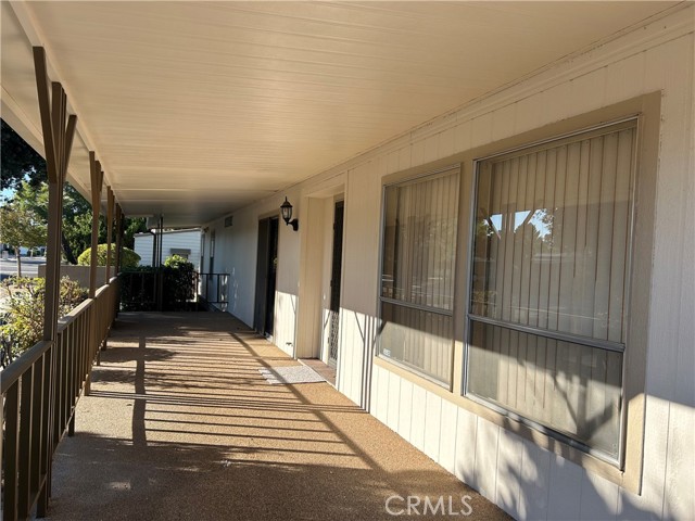 Detail Gallery Image 3 of 21 For 2711 Chamise Way, Hemet,  CA 92545 - 2 Beds | 2 Baths