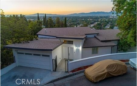 3728 Berry Drive, Studio City CA: https://media.crmls.org/medias/dce5d628-8cfa-4610-8bda-59a2aa60015e.jpg