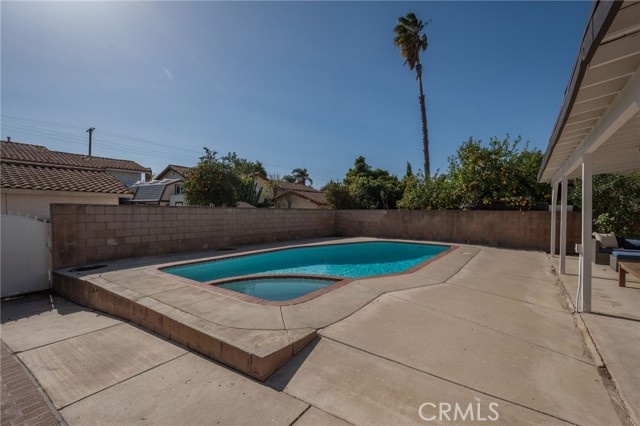 Detail Gallery Image 30 of 32 For 19828 Lull, Winnetka,  CA 91306 - 4 Beds | 3 Baths