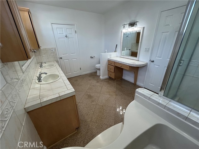 Detail Gallery Image 14 of 30 For 24010 Hatteras, Woodland Hills,  CA 91367 - 4 Beds | 2 Baths