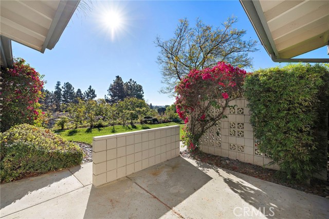 Detail Gallery Image 18 of 22 For 384 Avenida Castilla a,  Laguna Woods,  CA 92637 - 2 Beds | 1 Baths