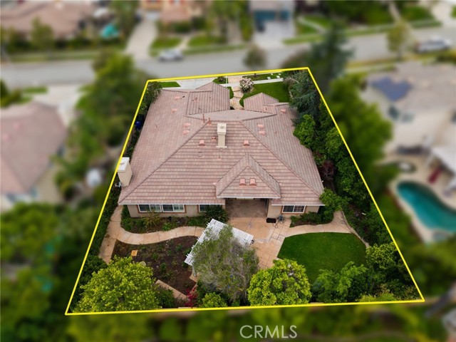 5675 W Overlook Drive, Rancho Cucamonga CA: https://media.crmls.org/medias/dce7af30-68b0-4d5a-8fac-863101e19c25.jpg