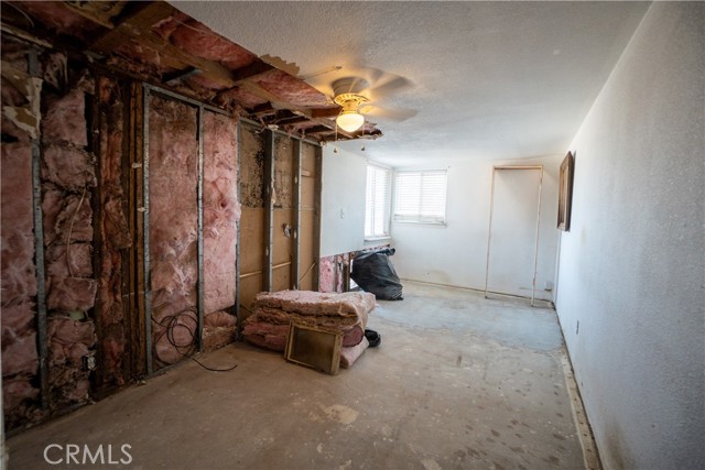 22731 Bryman Road, Oro Grande CA: https://media.crmls.org/medias/dce88d52-8854-4aab-8083-6a766963acfd.jpg