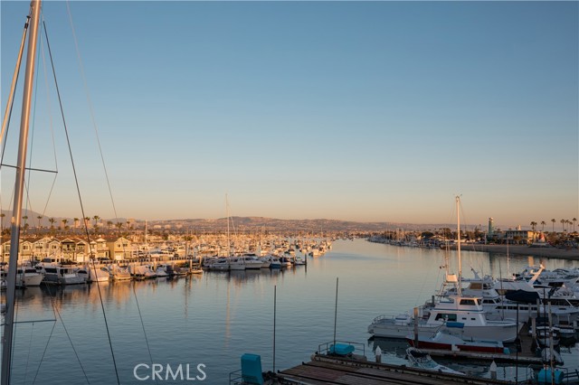 2250 Newport Boulevard # 301, Newport Beach, California 92663, 3 Bedrooms Bedrooms, ,3 BathroomsBathrooms,Residential Lease,For Rent,2250 Newport Boulevard # 301,CRNP23098497