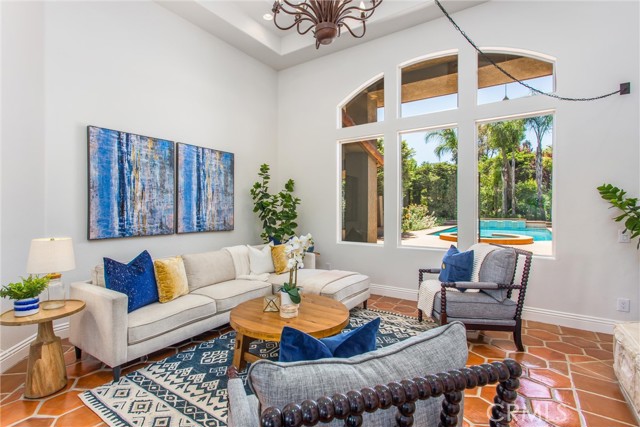 Detail Gallery Image 13 of 56 For 34879 Olive Tree Ln, Yucaipa,  CA 92399 - 3 Beds | 2/1 Baths