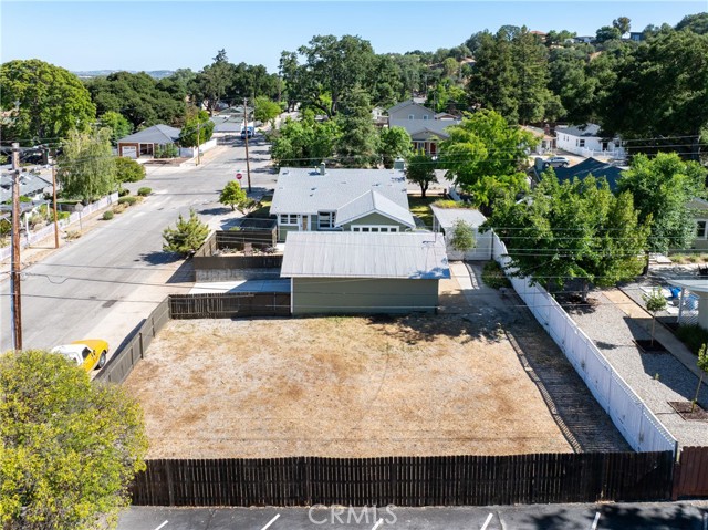 249 16th Street, Paso Robles CA: https://media.crmls.org/medias/dcea34cb-94ba-4ebb-af8d-a00b6fdcd069.jpg