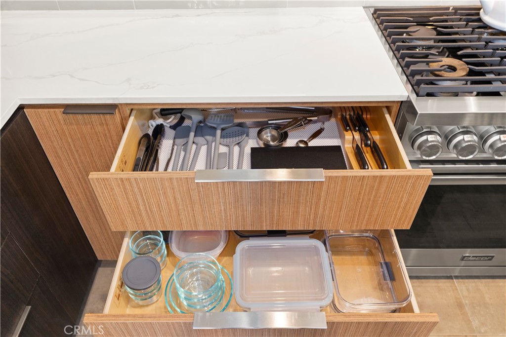 Dcea3b6d 13ba 4d6b B739 Ac29fc6a95b6