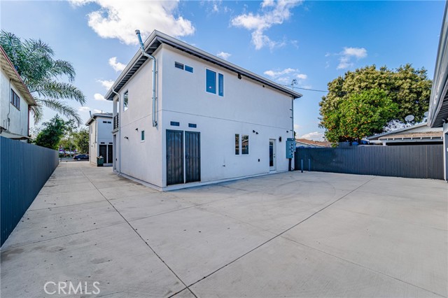10820 Long Beach Blvd, Lynwood CA: https://media.crmls.org/medias/dcea6375-78df-452e-a54a-08e653a066c8.jpg