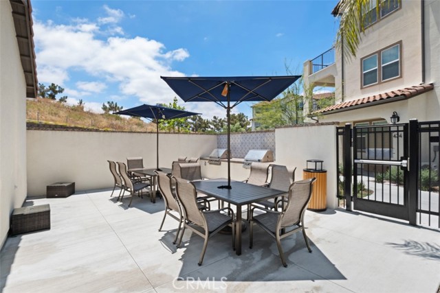 Image 41 of 51 For 242 Niebla Ln