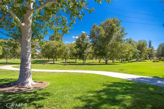 28230 Evergreen Lane, Saugus CA: https://media.crmls.org/medias/dcebcd05-7250-45ec-9e5b-eb6bccecc623.jpg