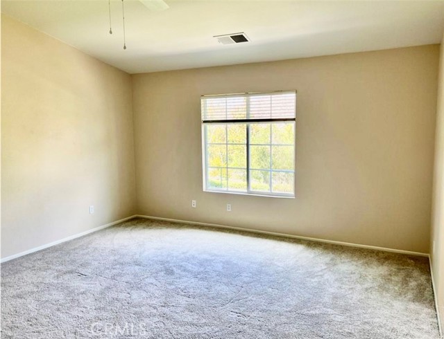 Detail Gallery Image 20 of 32 For 32040 Poppy Way, Lake Elsinore,  CA 92532 - 4 Beds | 2/1 Baths