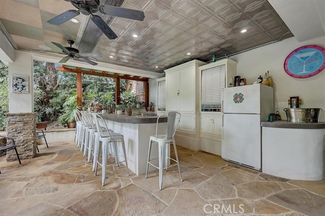 81 Dapplegray Lane, Rolling Hills Estates, California 90274, 4 Bedrooms Bedrooms, ,Residential,Sold,Dapplegray,PW22257890