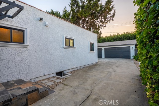 Detail Gallery Image 33 of 38 For 6325 Long St, Los Angeles,  CA 90043 - 3 Beds | 2 Baths