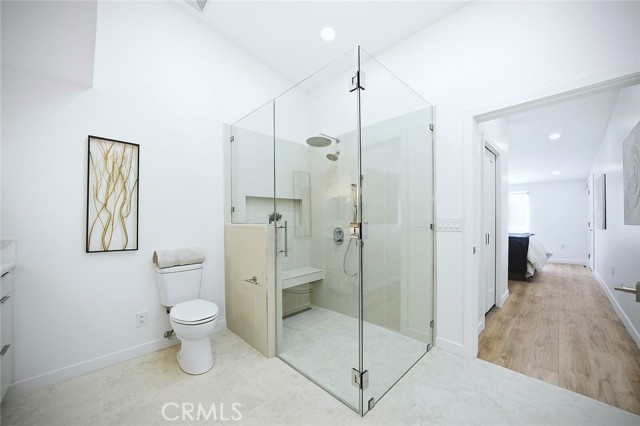 Detail Gallery Image 17 of 51 For 1462 Merion Way M2 - 30k,  Seal Beach,  CA 90740 - 2 Beds | 2 Baths