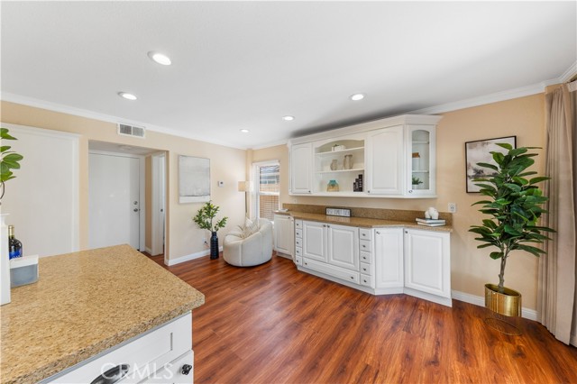 Detail Gallery Image 14 of 53 For 16 Las Piedras, Rancho Santa Margarita,  CA 92688 - 4 Beds | 2/1 Baths