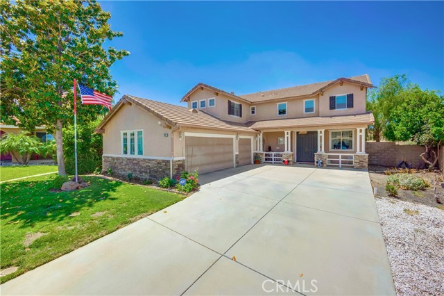 3828 Agave Court, Perris CA: https://media.crmls.org/medias/dcefdb0f-53c1-4e5f-8659-fc114610a12c.jpg