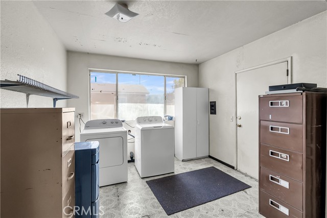 3782 Center Avenue, Norco CA: https://media.crmls.org/medias/dcefe1fa-05c0-4412-9a77-e60877635ff9.jpg