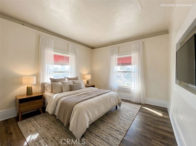 800 Pacific Avenue, Long Beach CA: https://media.crmls.org/medias/dcf05b3c-6594-4d96-b73d-1f60e8a36074.jpg