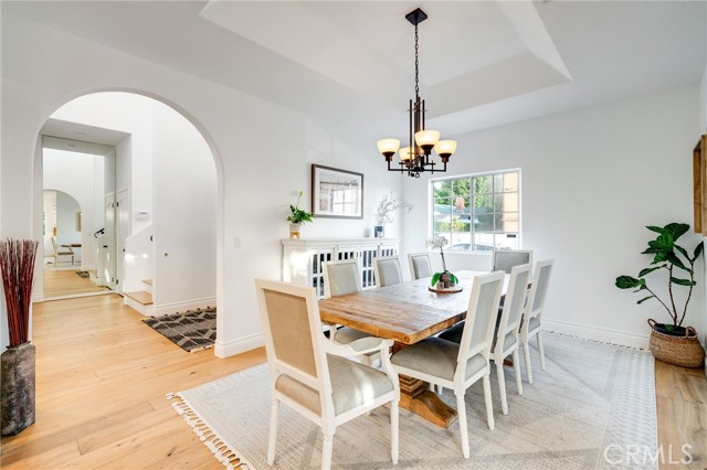 1119 9th Street, Hermosa Beach, California 90254, 5 Bedrooms Bedrooms, ,2 BathroomsBathrooms,Residential,Sold,9th,SB22164330