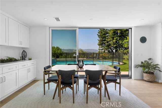 23241 Aetna Street, Woodland Hills CA: https://media.crmls.org/medias/dcf1105d-4b0a-45a7-8d8e-86275b9cd070.jpg