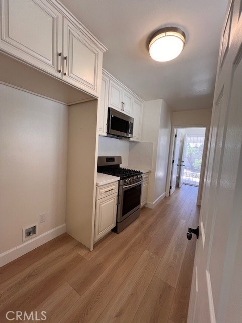 13358 Blythe Street, North Hollywood CA: https://media.crmls.org/medias/dcf14446-6d85-4cc8-a386-b01eaee8288a.jpg
