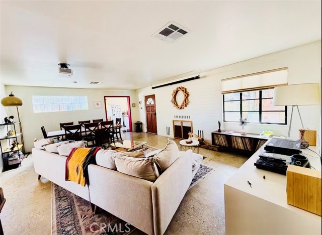 Detail Gallery Image 3 of 43 For 73422 Homestead Dr, Twentynine Palms,  CA 92277 - 3 Beds | 2 Baths