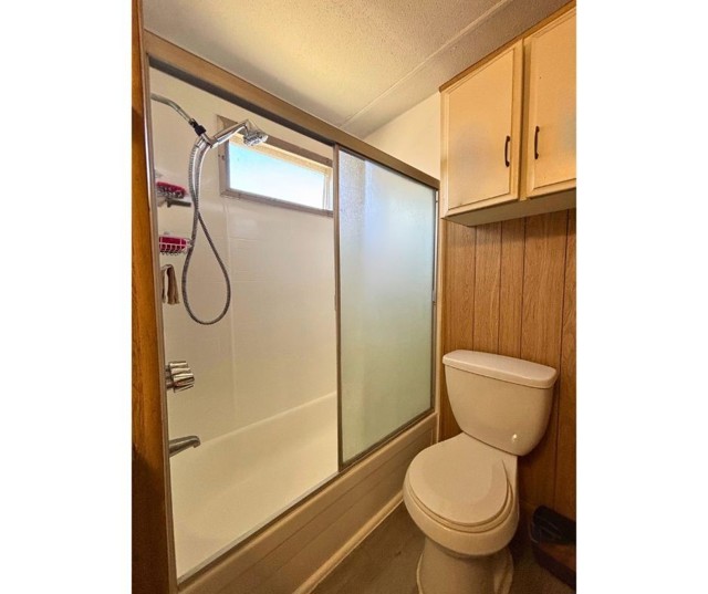 521 San Mateo Circle, Hemet CA: https://media.crmls.org/medias/dcf23e8c-f3c5-4056-8b56-0e427e5f1016.jpg