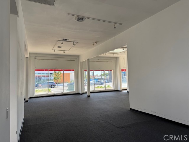  Commercial for Sale in Los Angeles, California