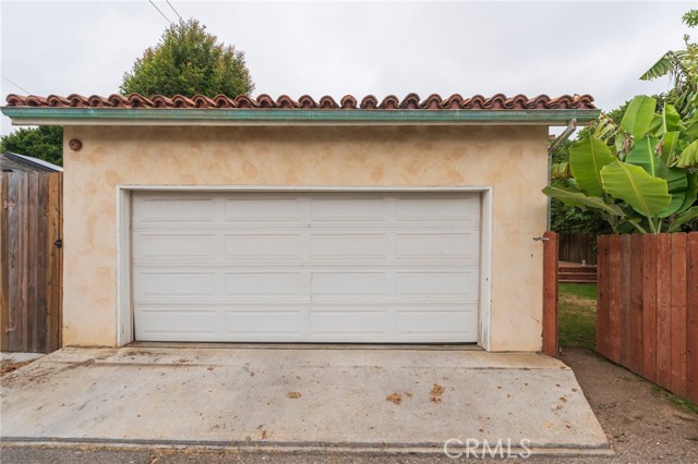 2913 Delaware Avenue, Santa Monica CA: https://media.crmls.org/medias/dcf3a8f1-a4e7-4b87-b812-fc3e84e6aad3.jpg