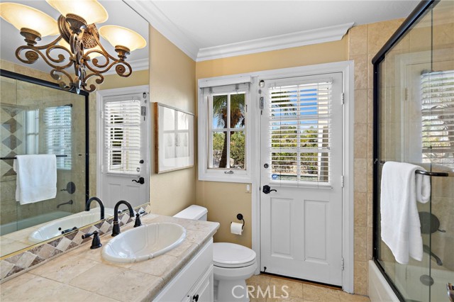 Image 21 of 43 For 22051 Oak Grove