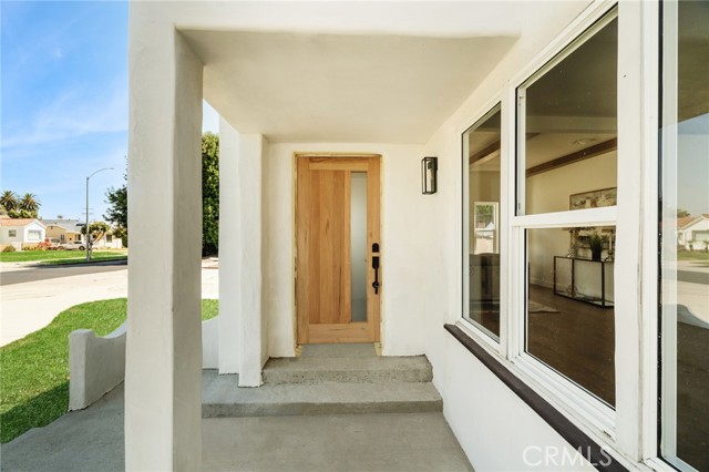 Detail Gallery Image 6 of 38 For 3500 W 59th St, Los Angeles,  CA 90043 - 3 Beds | 2 Baths