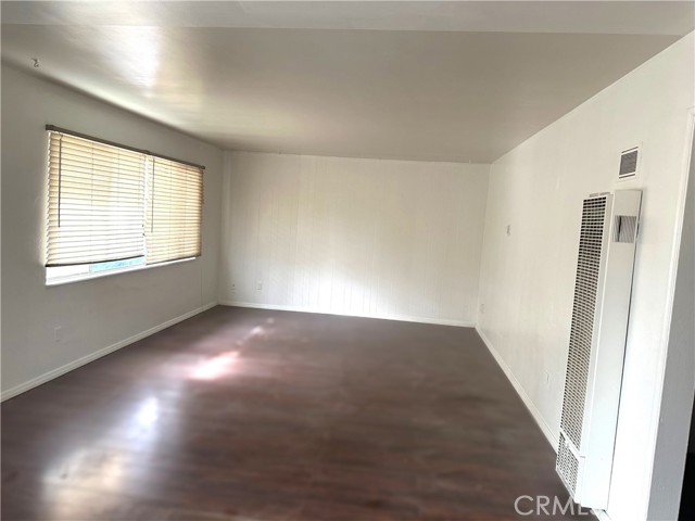 Detail Gallery Image 8 of 11 For 501 University #3,  Redlands,  CA 92374 - 2 Beds | 1 Baths