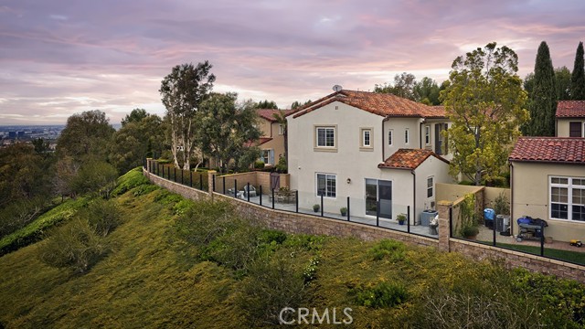 26 Gardenpath, Irvine, CA 92603