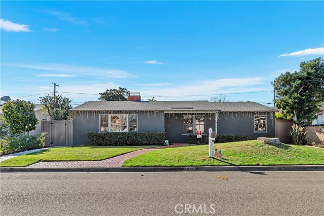 Detail Gallery Image 48 of 51 For 333 Walnut, Costa Mesa,  CA 92627 - 3 Beds | 2 Baths