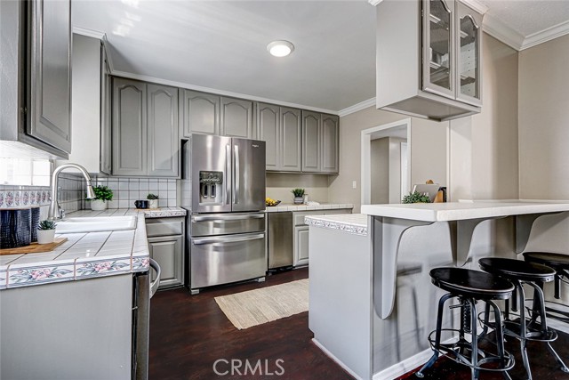 312 N Prospect Avenue, Redondo Beach CA: https://media.crmls.org/medias/dcf5e340-09be-4744-9e78-8b610d2fb33b.jpg