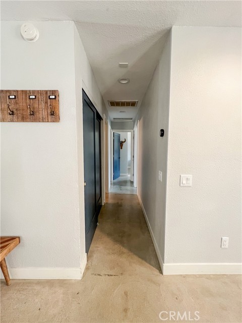 Detail Gallery Image 15 of 26 For 61601 Desert Air Rd, Joshua Tree,  CA 92252 - 3 Beds | 2 Baths