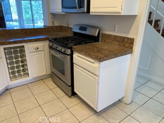 27562 Costanero, Mission Viejo CA: https://media.crmls.org/medias/dcf6c564-5ce6-4419-b6ea-6bb6c72b9547.jpg
