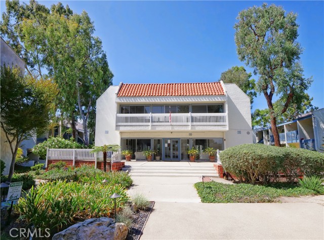 633 Prospect Avenue, Redondo Beach, California 90277, 2 Bedrooms Bedrooms, ,2 BathroomsBathrooms,Residential,Sold,Prospect,SB22126675