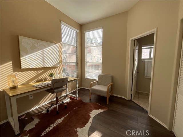 Detail Gallery Image 8 of 26 For 8027 E Naples Ln, Anaheim,  CA 92808 - 3 Beds | 3 Baths