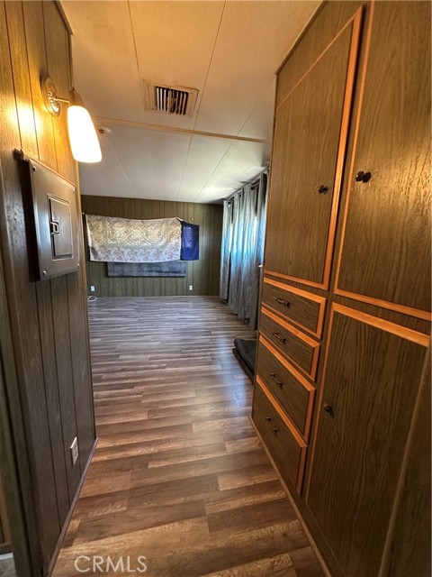 332 N LYON Avenue, Hemet CA: https://media.crmls.org/medias/dcf73782-d9e3-463a-8861-aa801b88fd27.jpg