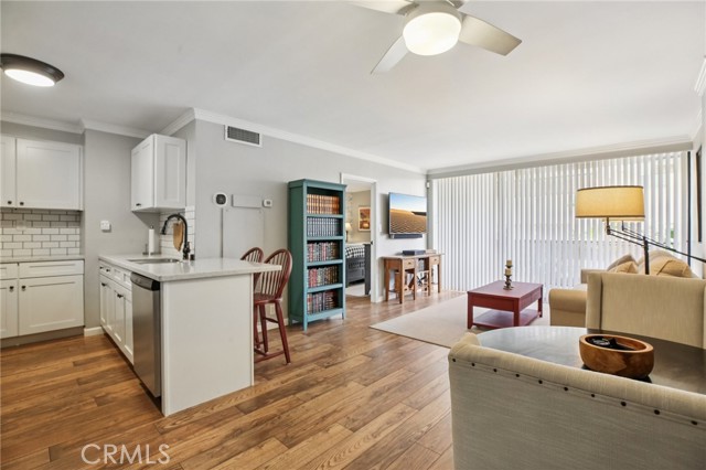 Front Image Thumbnail for CRCV25237291