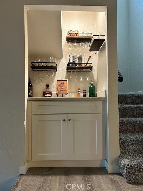 Detail Gallery Image 9 of 17 For 590 Wendy Ln, Costa Mesa,  CA 92627 - 2 Beds | 2/1 Baths