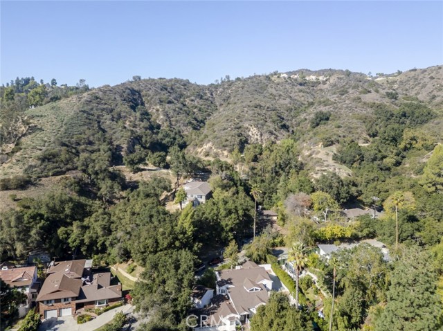 Detail Gallery Image 44 of 52 For 2255 E Chevy Chase Dr, Glendale,  CA 91206 - 4 Beds | 3 Baths