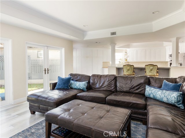 534 Francisca Avenue, Redondo Beach, California 90277, 5 Bedrooms Bedrooms, ,3 BathroomsBathrooms,Residential,Sold,Francisca,SB20239752