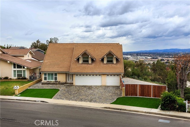 6331 E Via Arboles, Anaheim Hills, CA 92807