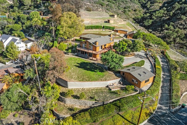 Detail Gallery Image 2 of 49 For 4 Castle Rock Way, Laguna Beach,  CA 92651 - 5 Beds | 4/1 Baths