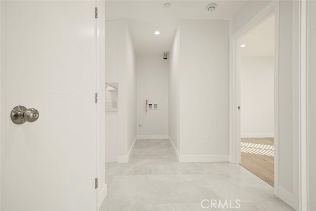 Detail Gallery Image 12 of 18 For 13325 Strathern St, North Hollywood,  CA 91605 - 2 Beds | 1 Baths